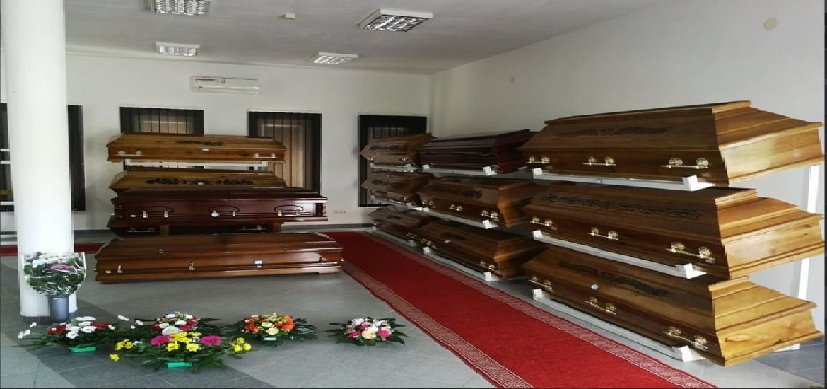 Продаја сандука и пратеће погребне опреме